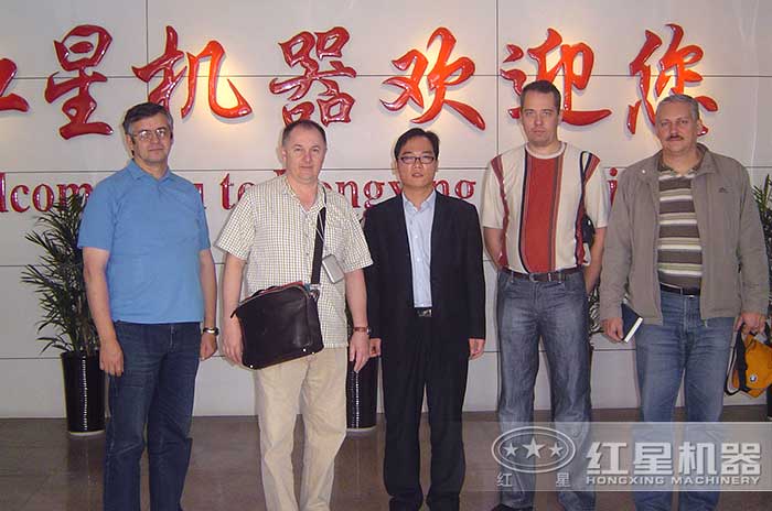 經(jīng)過多家對比之后，客戶選擇紅星機器