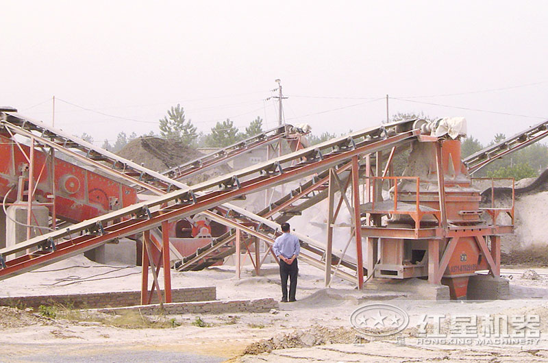HX制砂機(jī)生產(chǎn)現(xiàn)場圖