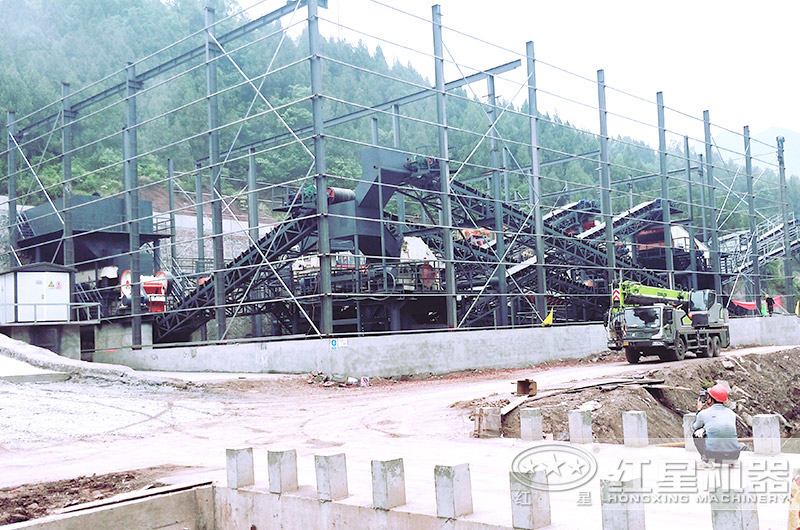 廣元客戶環(huán)?，F(xiàn)場，正在建設(shè)中