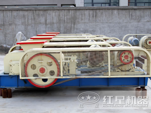對輥破碎機廠區(qū)圖