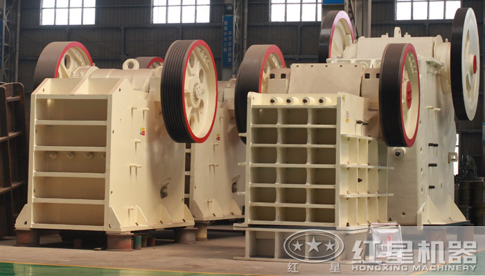 顎式破碎機(jī)可以用來(lái)破碎廢渣的機(jī)器