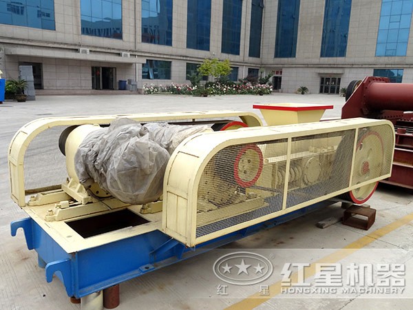 小型對(duì)輥機(jī)價(jià)格是多少？
